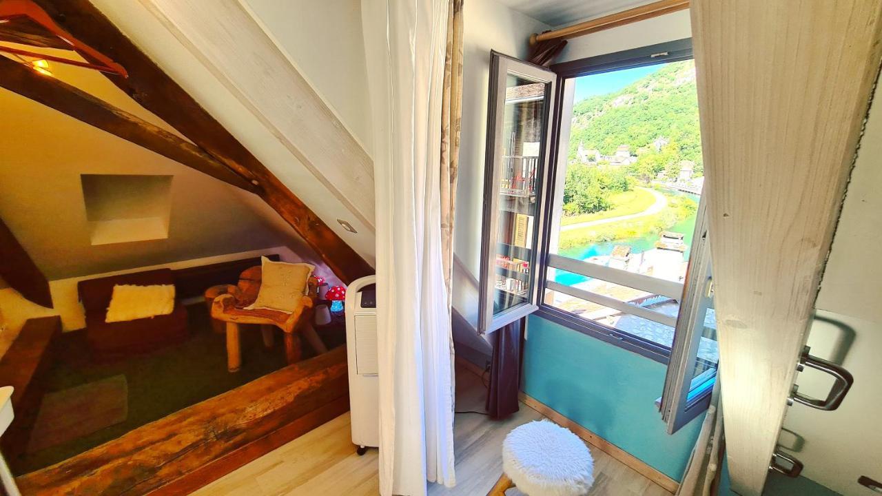 Le Doux Nid Bed & Breakfast Chanaz Exterior foto