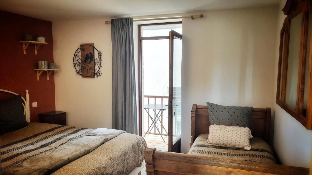 Le Doux Nid Bed & Breakfast Chanaz Exterior foto