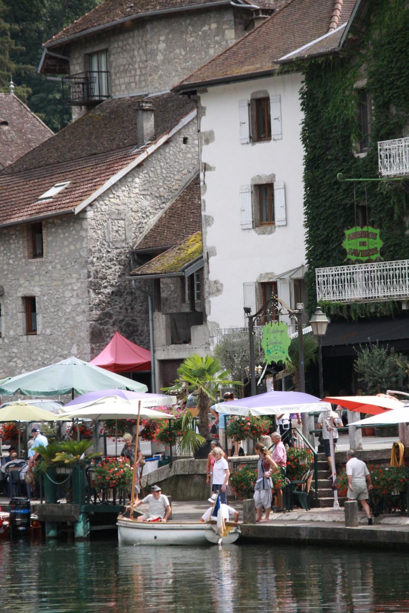 Le Doux Nid Bed & Breakfast Chanaz Exterior foto
